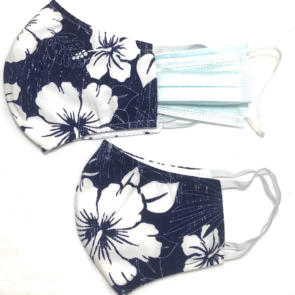 2 pieces set face covering masks Hawaiian Hibiscus